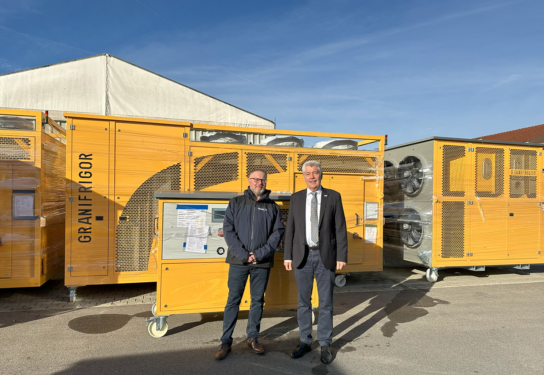 <p><strong>De gauche à droite : Maxime François (Directeur Général FrigorTec France SAS) et Ralph E. Kolb (CEO FrigorTec GmbH). </strong></p>